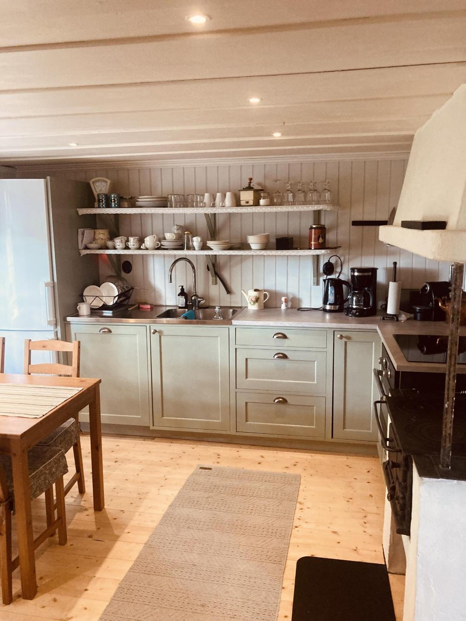 Thorstorps Gard B&B Soderkoping ภายนอก รูปภาพ