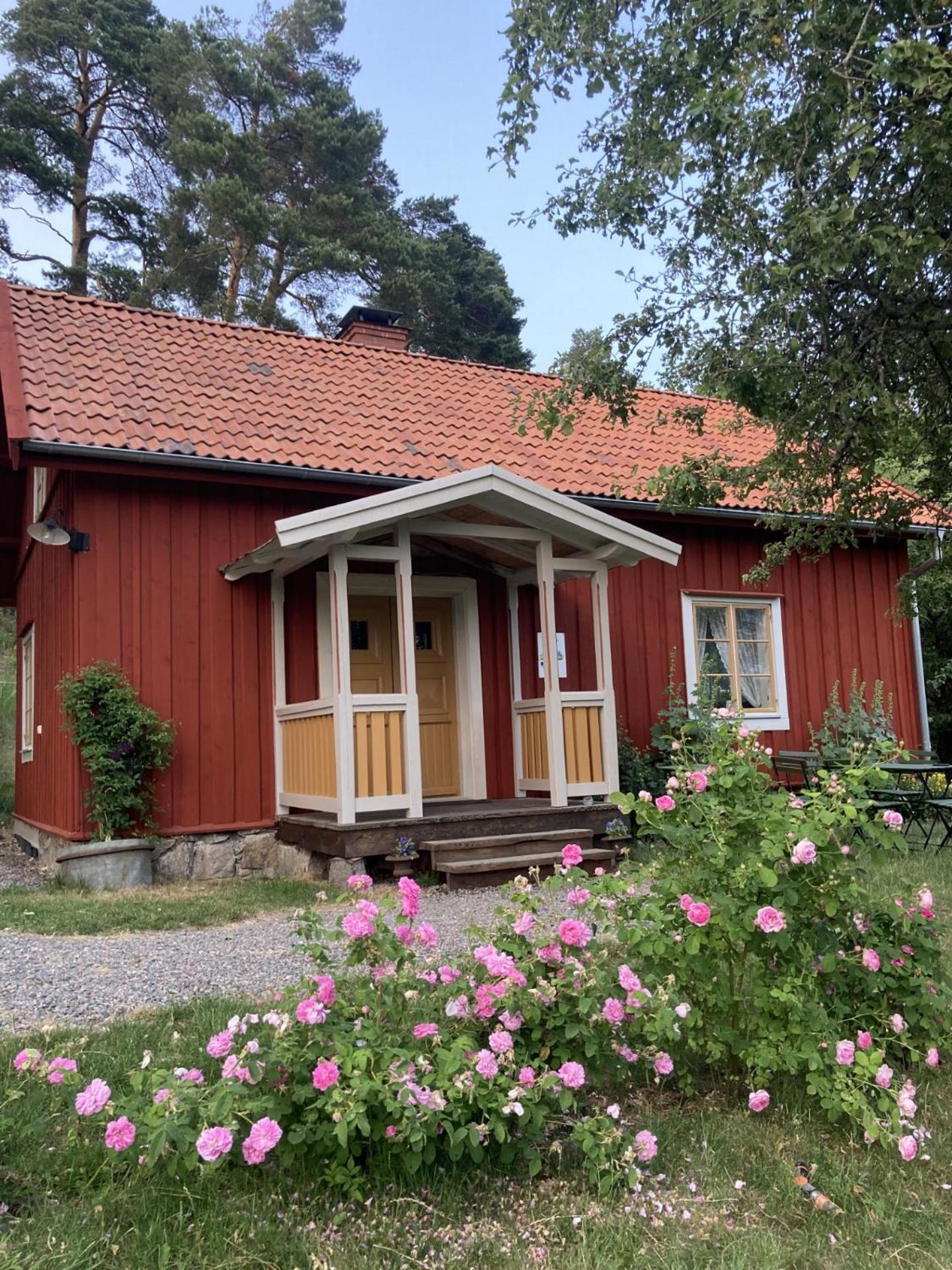 Thorstorps Gard B&B Soderkoping ภายนอก รูปภาพ
