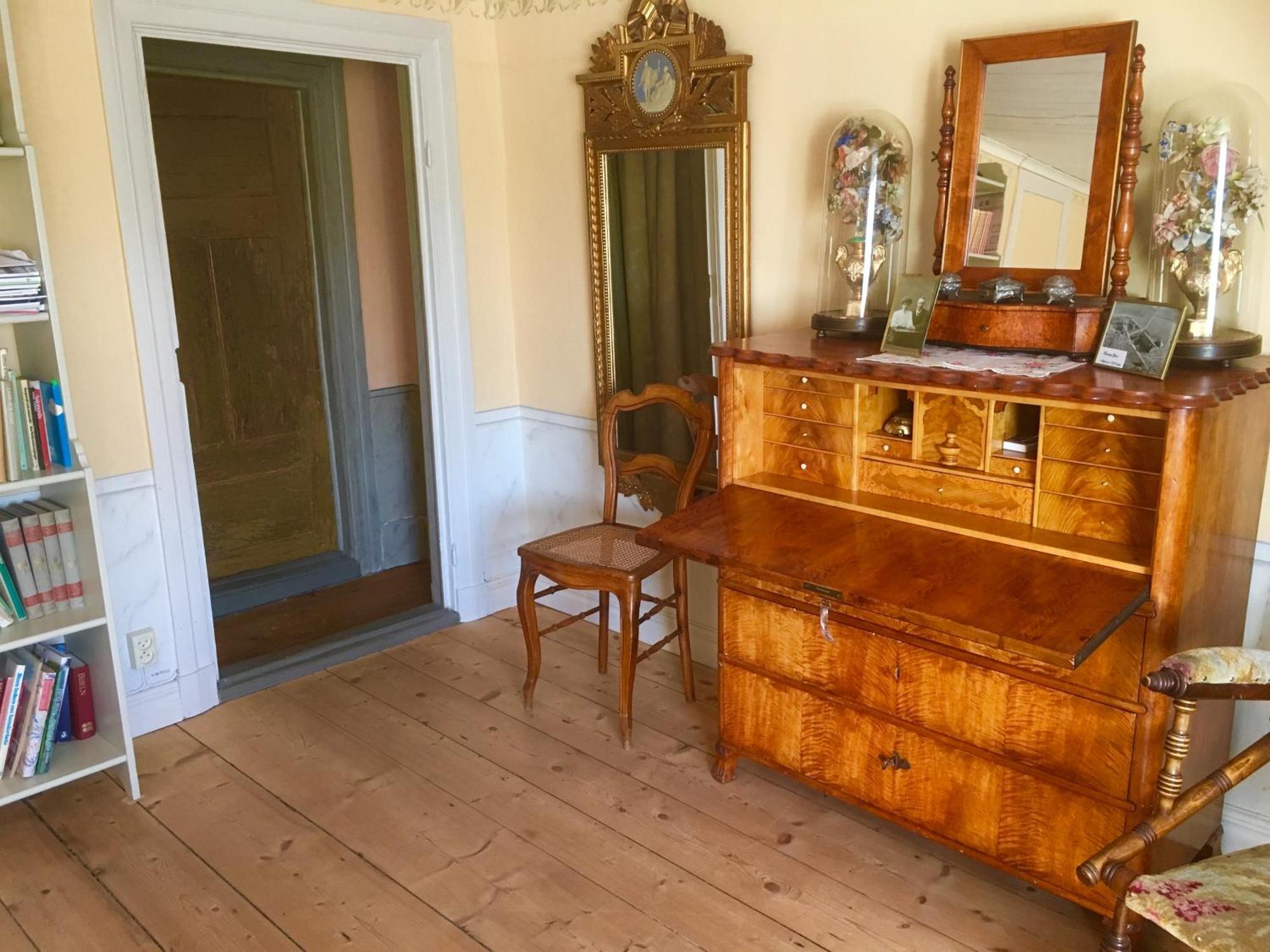 Thorstorps Gard B&B Soderkoping ภายนอก รูปภาพ